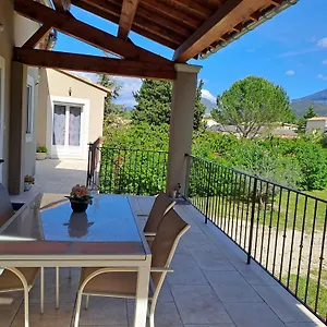 https://villa-la-patachou.fr-provencehotel.com